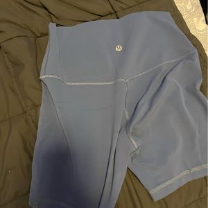 Lululemon 6” align short